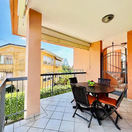 Lasirmioncina - A 2 Minuti A Piedi Dal Appartement *