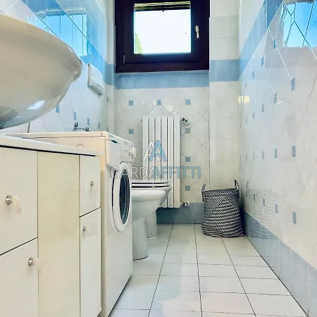 Lasirmioncina - A 2 Minuti A Piedi Dal Apartment *