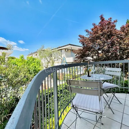 Appartement Lasirmioncina - A 2 Minuti A Piedi Dal *