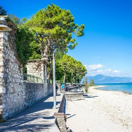 Appartement Lasirmioncina - A 2 Minuti A Piedi Dal